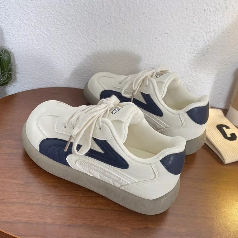 Sepatu Sneakers Wanita Vintage - White Sneaker Care Kit ulasan dan harga