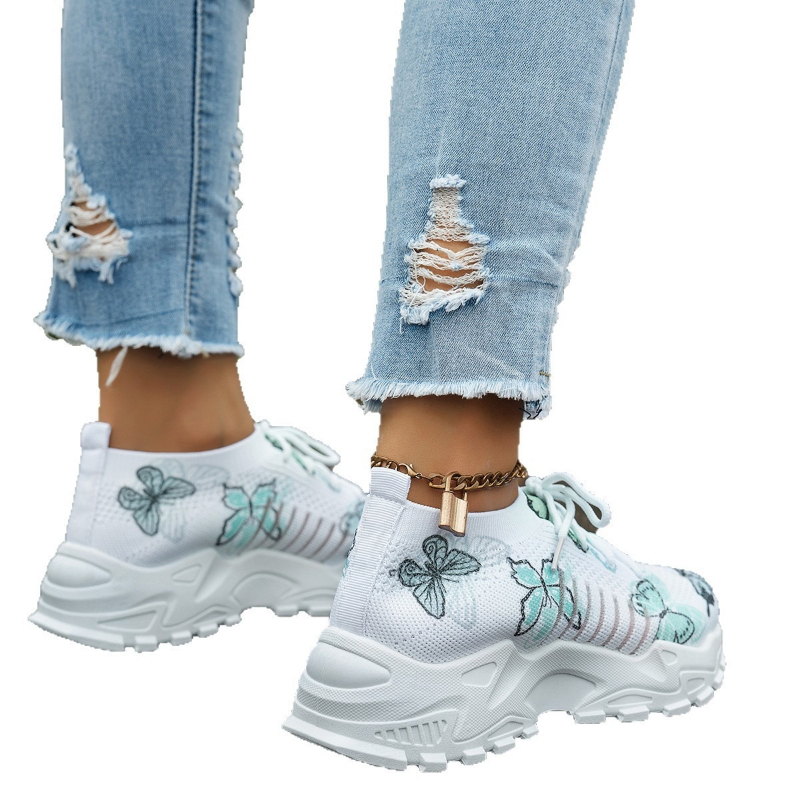 Sepatu kets jaring motif kupu- - White Sneaker Care Kit ulasan dan harga