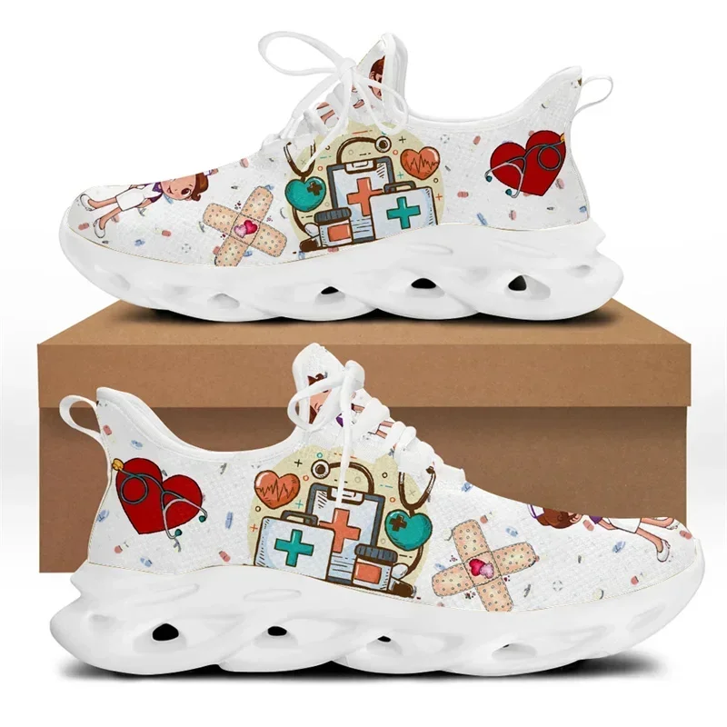 Sepatu Perawat Putih untuk Wan - White Sneaker Care Kit ulasan dan harga