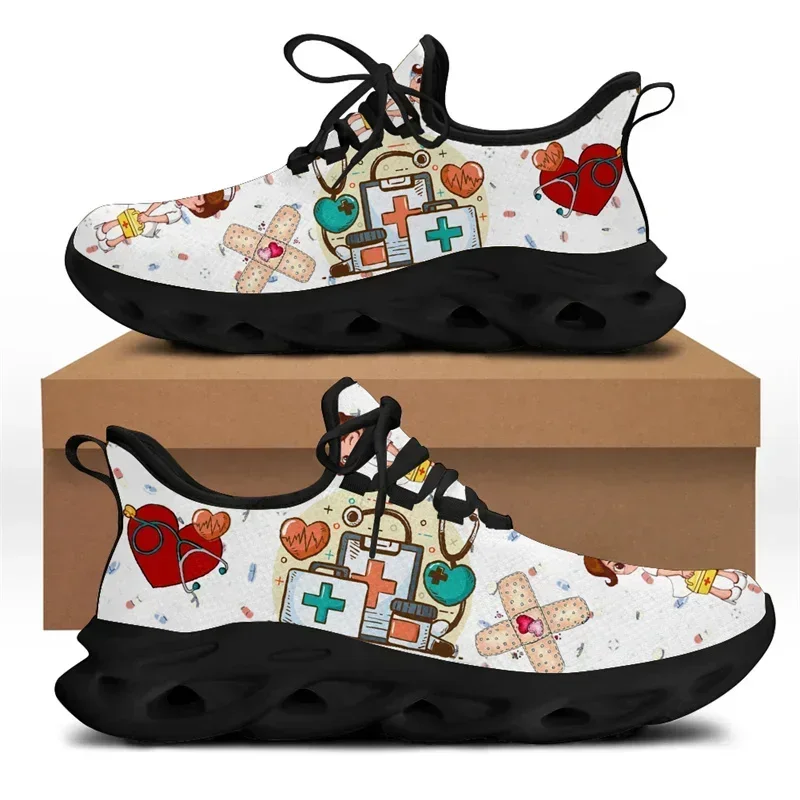 Sepatu Perawat Putih untuk Wan - White Sneaker Care Kit ulasan dan harga